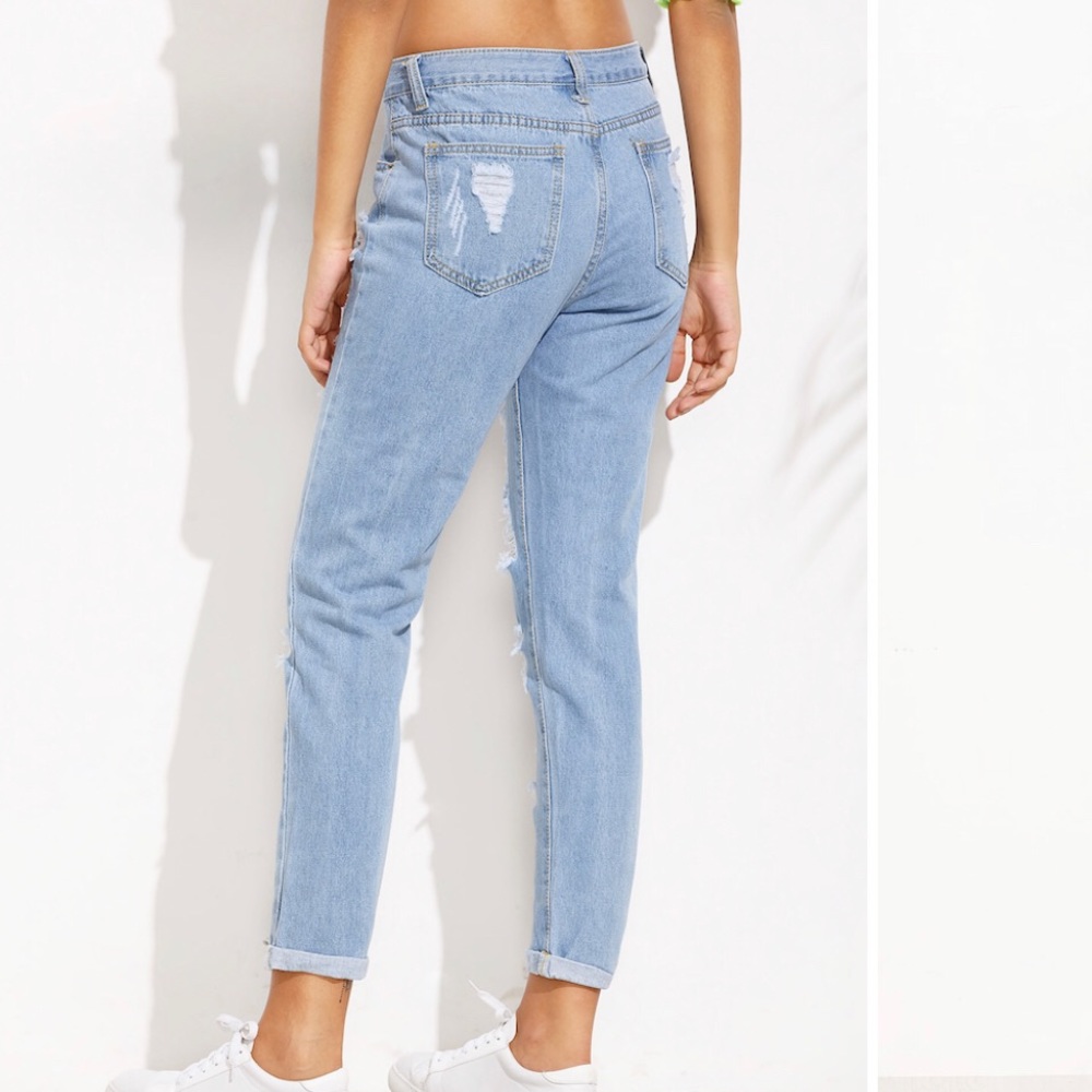 Distressed Jeans - Picture 2 of 3